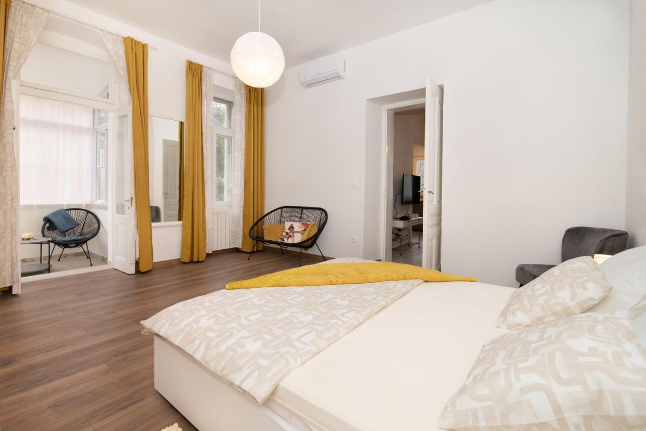Four Modern Apartment'S At Antique Villa, Castropola 8, Pula, City Center Luaran gambar