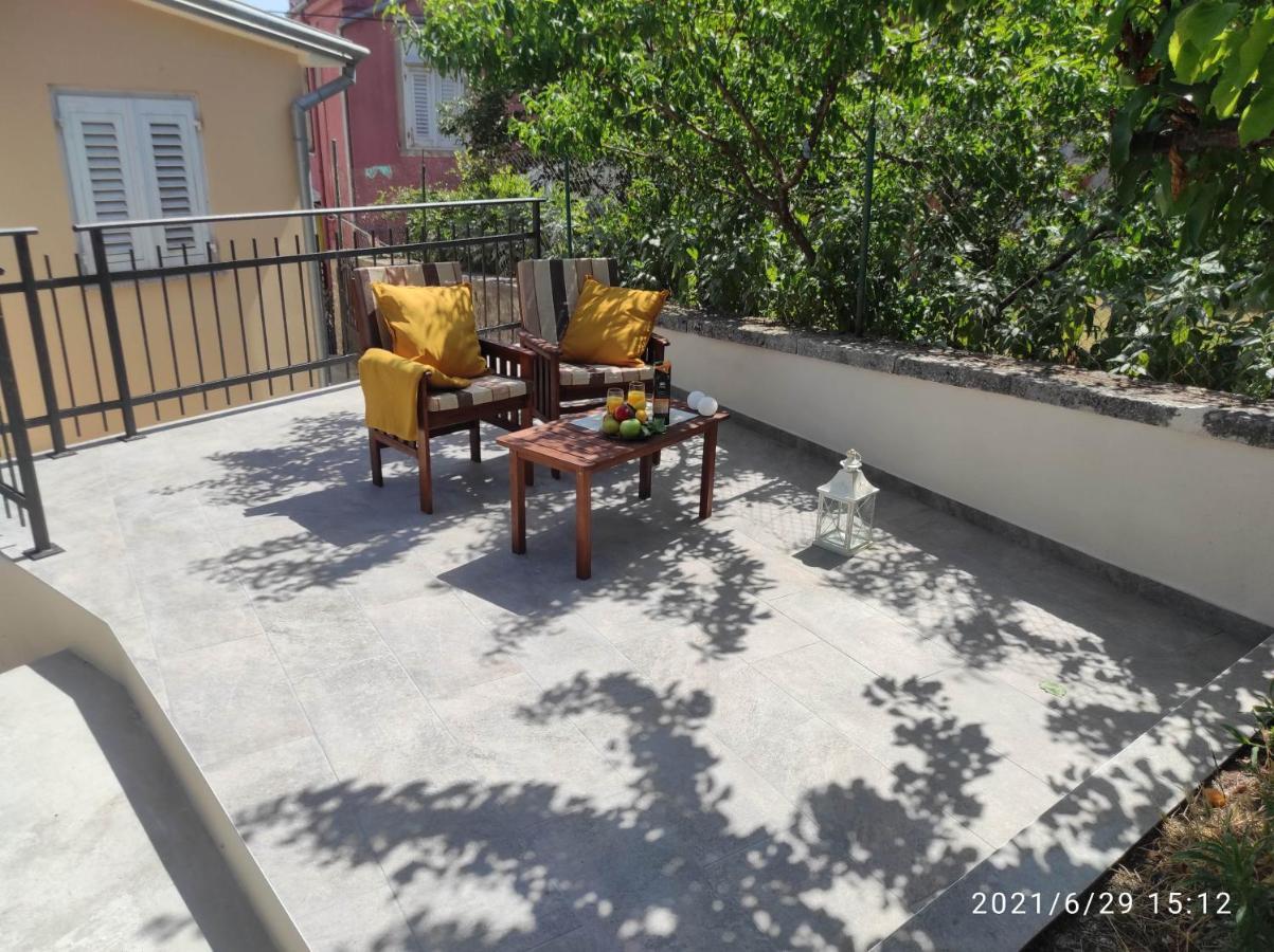Four Modern Apartment'S At Antique Villa, Castropola 8, Pula, City Center Luaran gambar