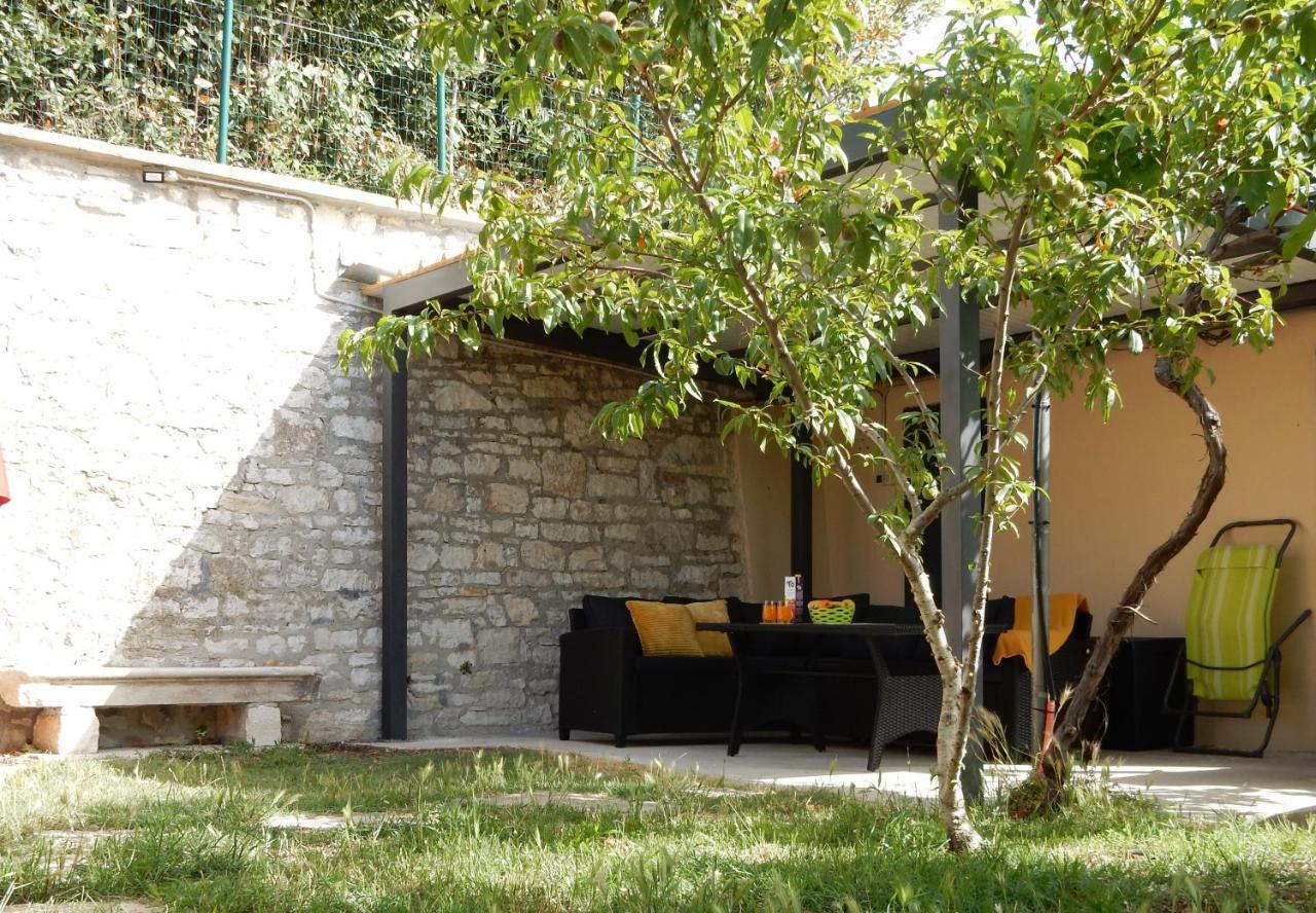 Four Modern Apartment'S At Antique Villa, Castropola 8, Pula, City Center Luaran gambar