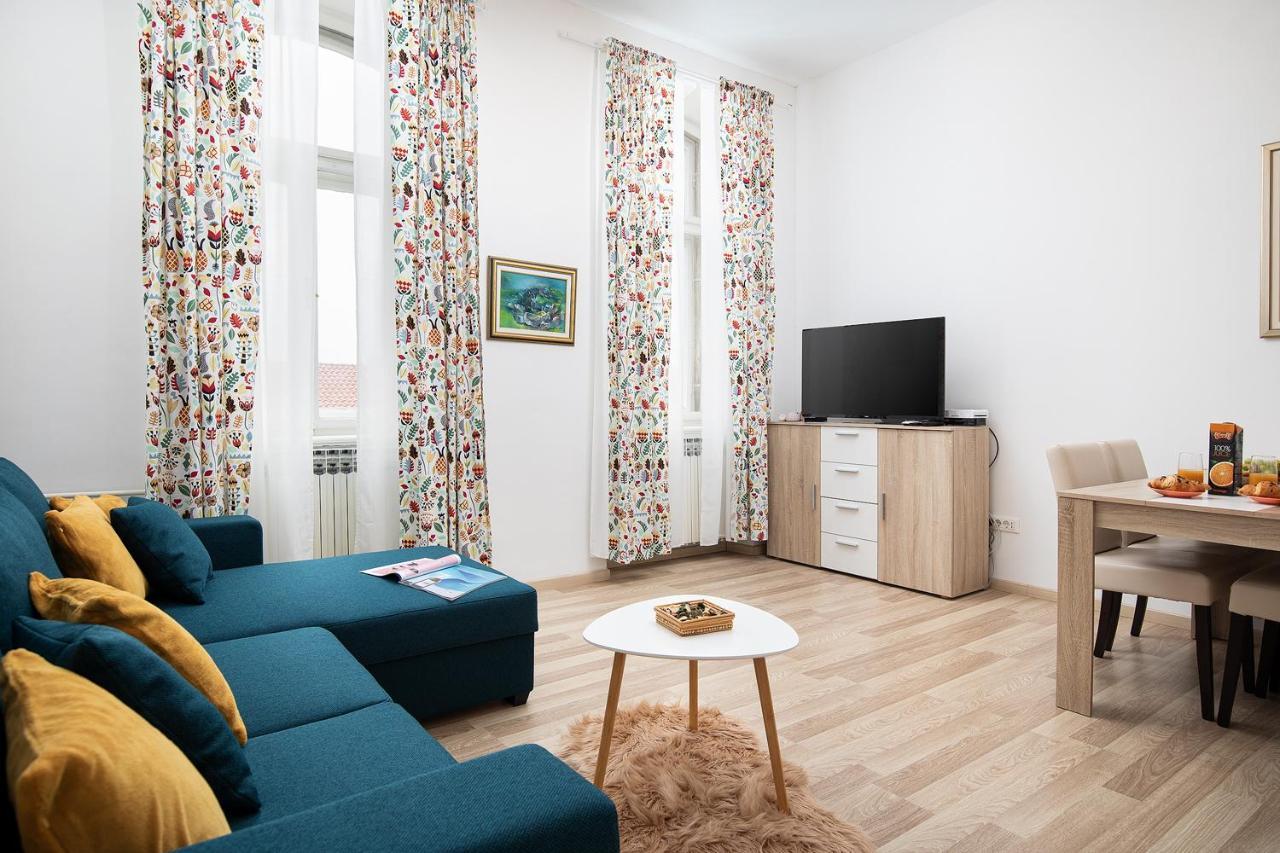 Four Modern Apartment'S At Antique Villa, Castropola 8, Pula, City Center Luaran gambar